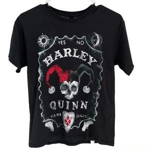 Batman DC Comics Graphic Spirit Board Harley Quinn Crewneck T Shirt XS